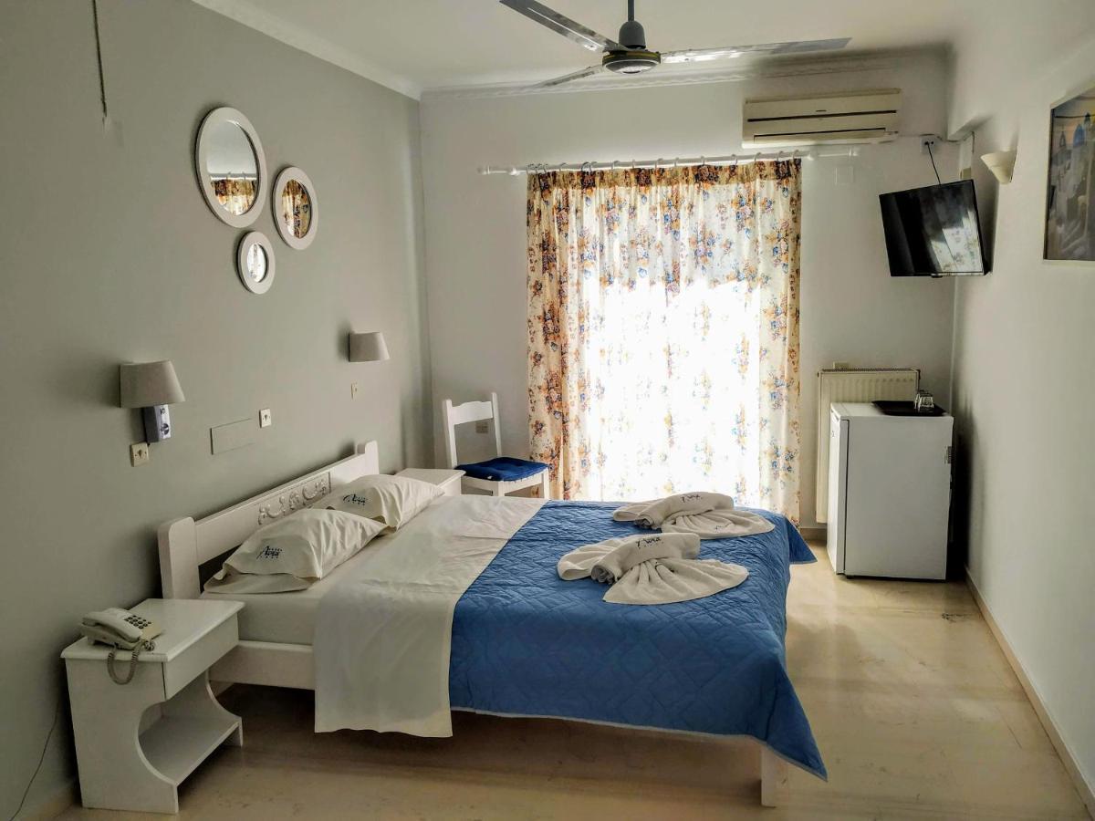 נידרי Avra Beach Hotel מראה חיצוני תמונה